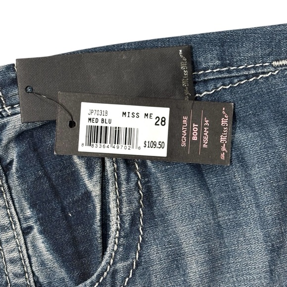 NWT✨ | Miss Me | Low Rise Embroidered Rhinestone Faux Flap Pocket Bootcut Jeans - Picture 10 of 10